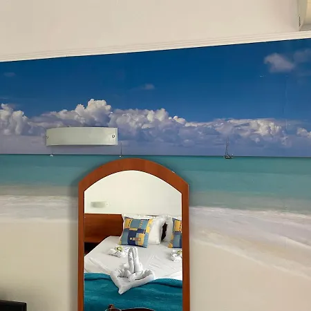 Sea Horse Hotel 3*