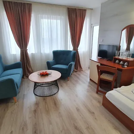 Sea Horse Hotel
